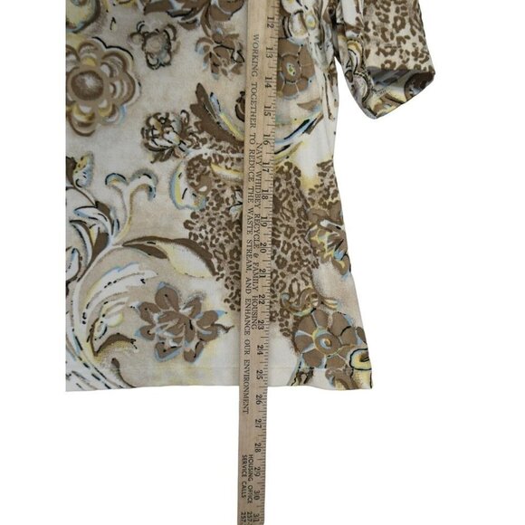 Chico’s Travelers Short Sleeve‎ Slinky Knit Pullover Top Blouse Size 3 Tan - Picture 8 of 8